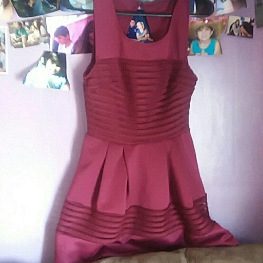 maroon dress